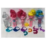DreamWorks Trolls Band Together Viva Fashion Dolls