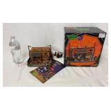 2017 Lemax Spooky Town Creepy Camper #75186