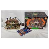 2008 Lemax Spooky Town Phantom Station #85661