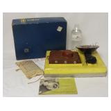 Vintage Argus C-3 Camera w Original Box