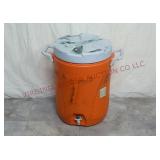 Rubbermaid 5 Gallon Insulated Beverage Cooler
