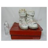Sporto Moon Beam White Boots ~ Size 1