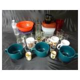 Kitchen Lot ~ Bowls, Cups / Mugs & More...