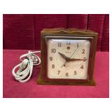 Telecrom Model 7H101 Alarm Clock - Works - Note