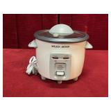 B&D 1.5 Cup Rice Cooker - Works