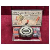 Simplex Lettle Giant Kindergarten Typewriter