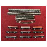 9 Marklin Z-Scale Rail Cars & 18 Track Pieces