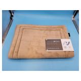 Smart dry ultra fast drying memory foam bath mat