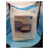 Room essentials reversible king comforter