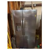 FRIDGIDAIRE REFRIGERATOR (GALLERY)