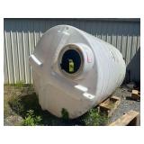 2500 GAL PLASTIC TANK