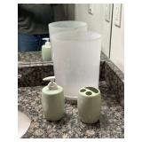 Pale Green Bathroom Set & Trashcan