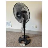Hunter Floor Fan - Works Good