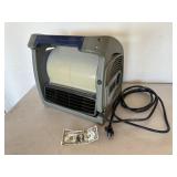 Lasko Floor Fan - Works Good