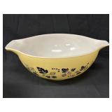 Vintage Pyrex Large Bowl