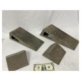 Lot of 4 Wheel Cholks