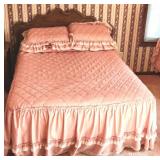 Full size headboard / Metal frame Full size headboard / Metal frame
