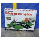 Bachmann HO Scale Crossing Gates Bachmann HO Scale Crossing Gates