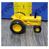 Miniature International Tractor Miniature International Tractor
