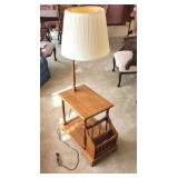 End Table w/ Lamp /magazine rack End Table w/ Lamp /magazine rack