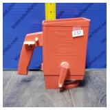 ORTHO HAND SEEDER ORTHO HAND SEEDER