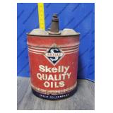 Vintage Shelly 5 Gal Oil Can Vintage Shelly 5 Gal Oil Can