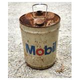 Antique Mobil oil Gas Can 5gal. Antique Mobil oil Gas Can 5gal.