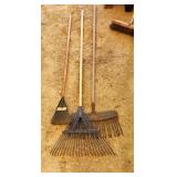 lot of Leaf/ grass Racks lot of Leaf/ grass Racks