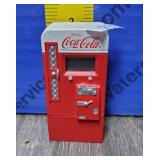 Small Coke Vending Machine Small Coke Vending Machine