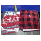 Knit & Fleece Throw Blankets Knit & Fleece Throw Blankets