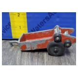 Hudley Toy Mature Spreader. Hudley Toy Mature Spreader.