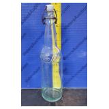 VINTAGE Quincy RUFFS BOTTLE