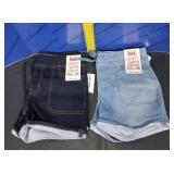 l.e i. Ladies Knit Shorts