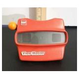 VIEW MASTER with 3 slides.