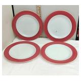 4 Pyrex Plates