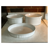 2 Corning Ware French White dishes up to 2.5 ltr.
