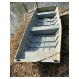 Aluminum jon boat 14' L x 58' W