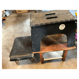 Mainstay folding 12' step stool