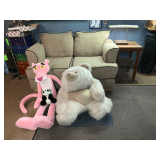Love seat, end table, desk lamp, stuffed animals
