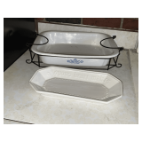 Corning Ware 10' x 12' dish with wire serving basket