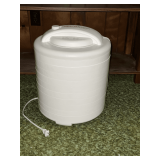 Nesco American Harvester dehydrator/jerky maker, 10 trays.