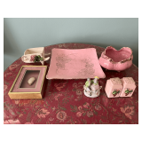 Assortment of china pieces, Lefton & others