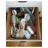 Baking utensils