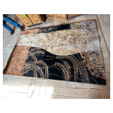 Geometric area rug 62' x 95'