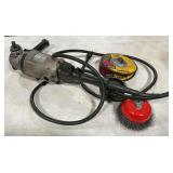 Black & Decker Industrial Wildcat 7/9 angle grinder