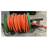 Grizzly air hose reel with 3/8 air hose