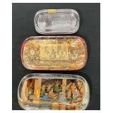 3 tray paperweights