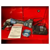 Hercules 20V 4 1/2' angle grinder, 1 battery, charger and extra blades