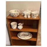 Wedgwood 'Wild Strawberry' serving pieces