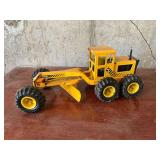 Tonka road grader
